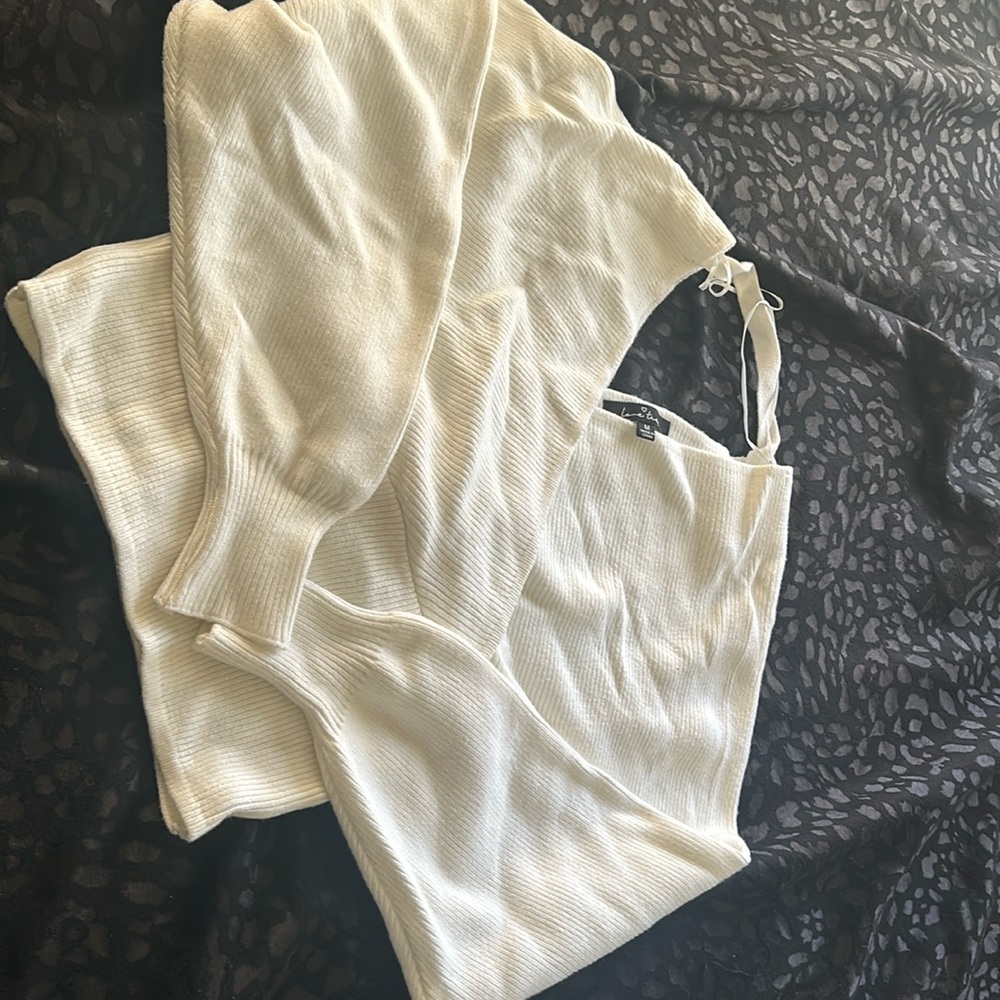 White crop sweater
